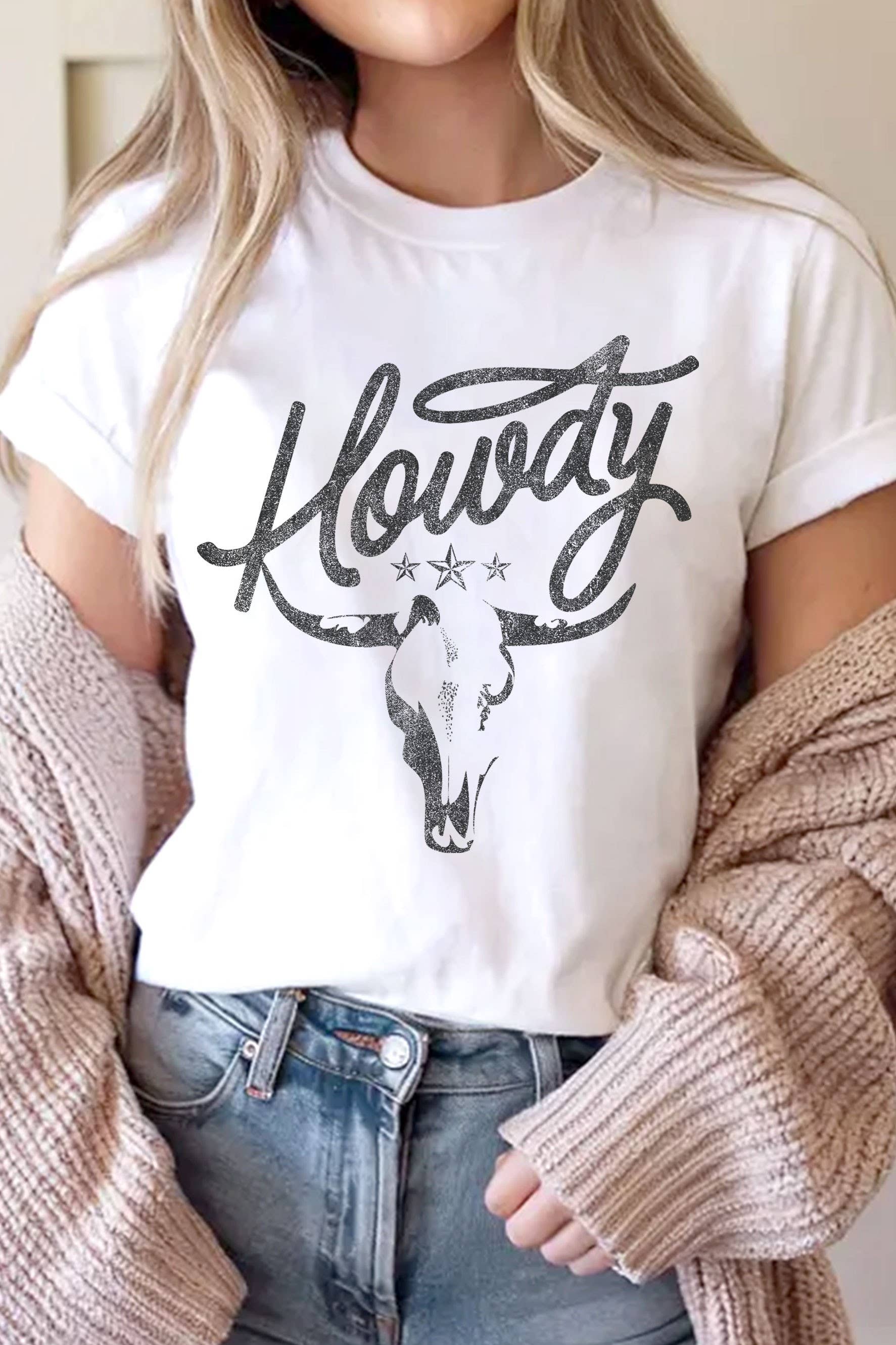 HOWDY COW SKULL GRAPHIC TSHIRTS
