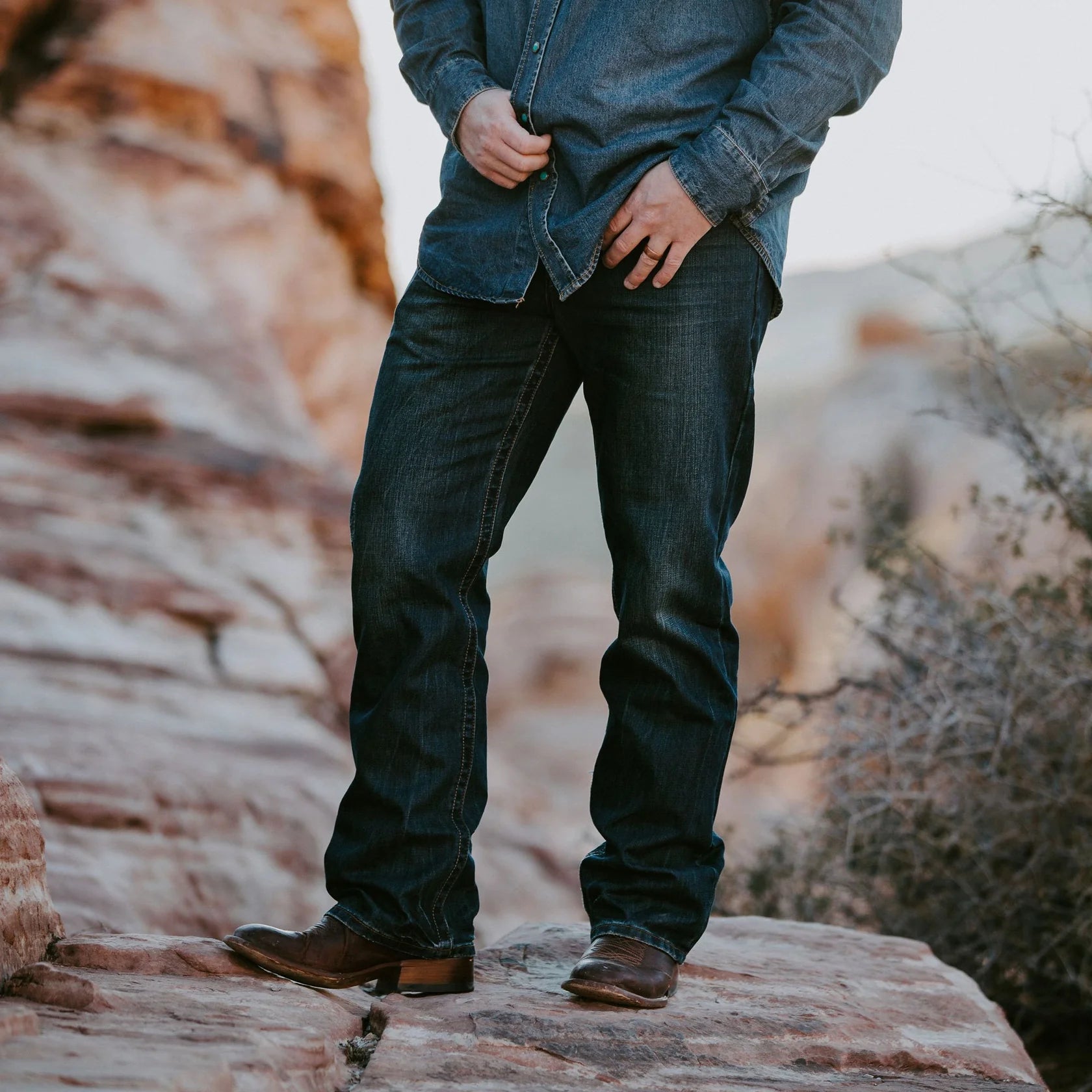 STETSON 1312 Low-Rise Bootcut Jeans
