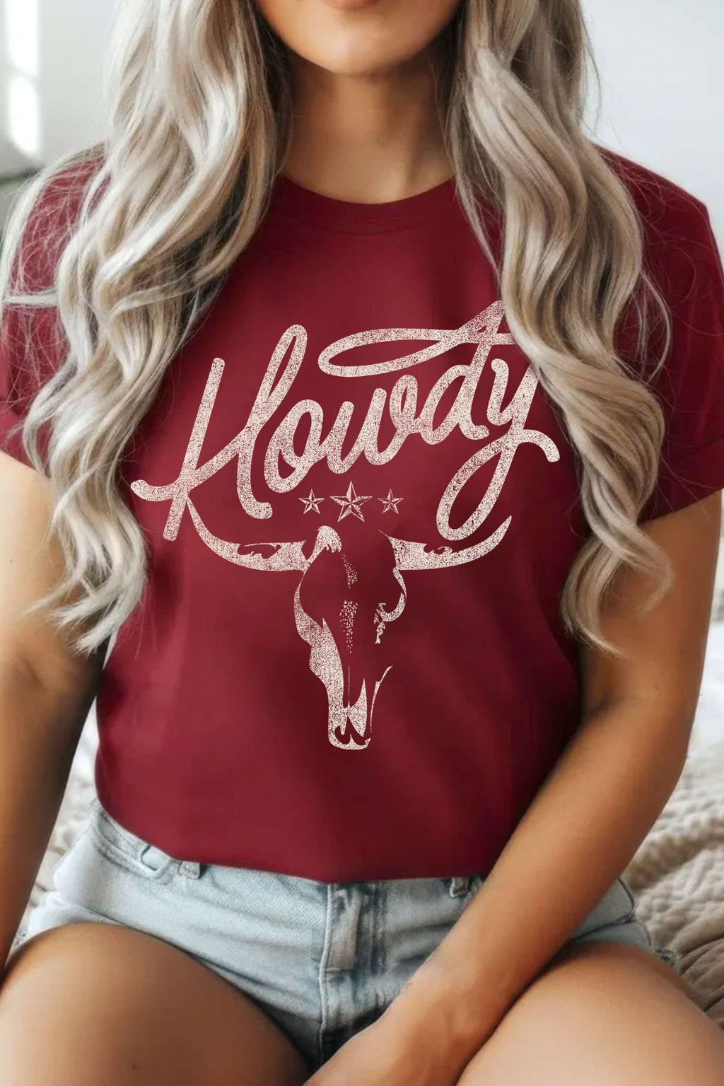 HOWDY COW SKULL GRAPHIC TSHIRTS