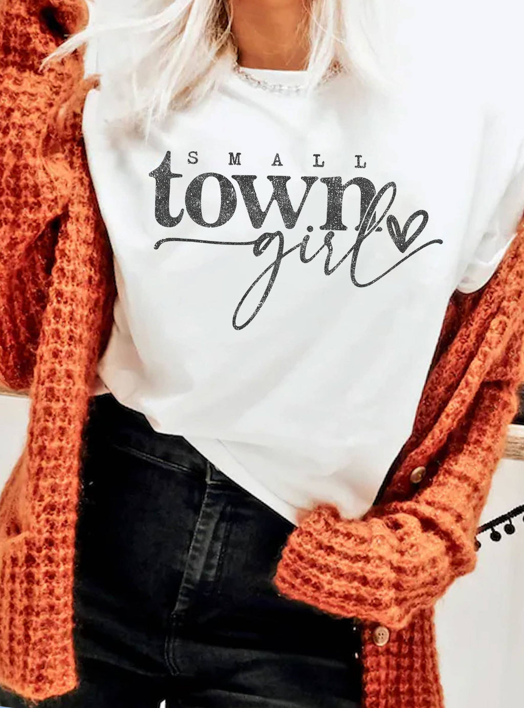 SMALL TOWN GIRL GRAPHIC TSHIRTS